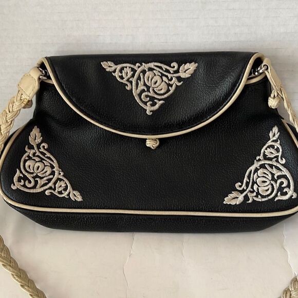 RARE!! Christine deGennaro Vintage Leather Black & Beige embroidered purse - Picture 6 of 7